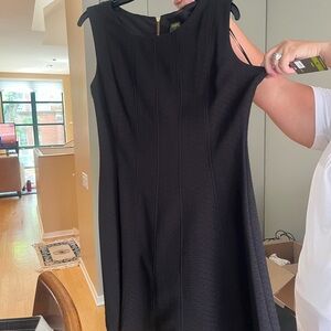 Elegant Black Sleeveless Dress